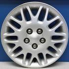 4884258 Chrysler One Town Country Hubcap Wheel Cover Used