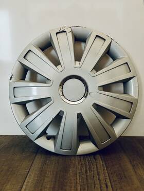 Cf80-1366-16 Aftermarket Products 16 Inch Hub Cap Replacement Used Replica Part No