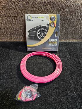 Alloygator 641243093192 - Wheel Protectors 4-piece Pink Fits Size 12 Inch Up To 24