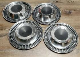J3215640 American Motors Corporation 1972 1973 Amc Ambassador 14 Inch Wheel Hub Caps Oem