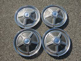 J3195353 American Motors Genuine 1970 To 1973 Amx Gremlin Javelin 14 Inch Hubcaps Wheel Covers
