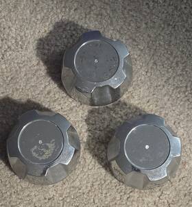89-8027 American Racing 3 Pcs - Center Caps A And B