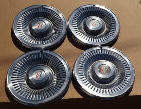01256746 Buick 4 Oem 77-89 Lesabre/estate Wagon 15 Inch Hubcap / Wheel Cover 1073