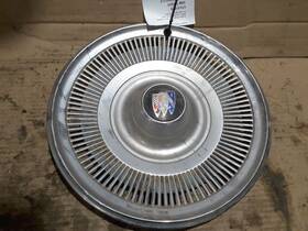 570-01029 Buick Wheel Cover Hubcap Without Wire Type Lesabre Fits 70 162655