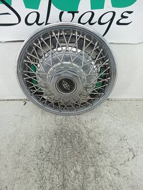 570-01099 Buick 1983 Riviera Hubcap Cover