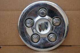 9593519 Buick 2000 2001 02 03 2004 Park Avenue Factory Wheel Center Hub Cap Oem