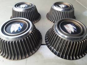 981198 Buick 1967-1968 Lesabre Wildcat 15 Inch Hubcap Ralley Centers Nice