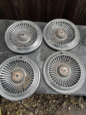 01369250 Buick Wildcat Original Oem 1965 15 Inch Hubcap Wheel Cover Set Of 4