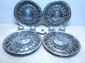 1620628 Cadillac 1975-1984 Deville Oem 15 Inch Locking Wire Hubcap / Wheel Cover Set #2fl-5
