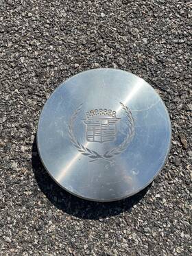 3522762 Cadillac One Factory 1992 To 1993 Eldorado Alloy Hubcap Center Cap