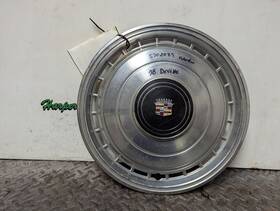 570-02029 Cadillac Wheel Cover Hubcap Commercial Chassis Crest Only Fits 78 1452320
