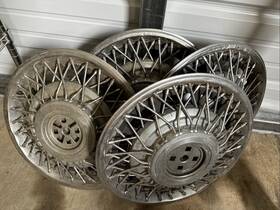 850-000-005 Cadillac 16 Inch E And K Wheel Cover Used Set Of 4