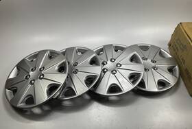 414-15s-4 Cci 414-15s 15 Inch Universal Silver Wheel Cover Set Hubcaps