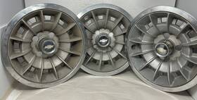 00367532 Chevrolet 1975-1980 Chevy Monza 13 Inch Factory Hubcap Wheel Cover 3 Lot