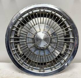 03998506 Chevrolet Single 1971-1976 Camaro Chevelle Nova 14 Inch Wire Hubcap Wheel Cover