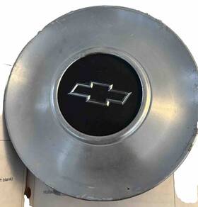 09592877 Chevrolet Impala Montecarlo 2002-06 Center Cap 1 Oem Used 16 Inch Hollander # 5245
