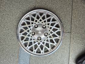 14032475 Chevrolet Oem Gm#14032475 1982-1987 Cavalier / Chevette Inch 13 Hubcap Wheel Cover