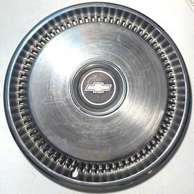 Chevrolet 329093 1973 81 Chevy 14 Inch Oem Hubcap Wheel Cover Camaro Nova Chevelle Impala Gm