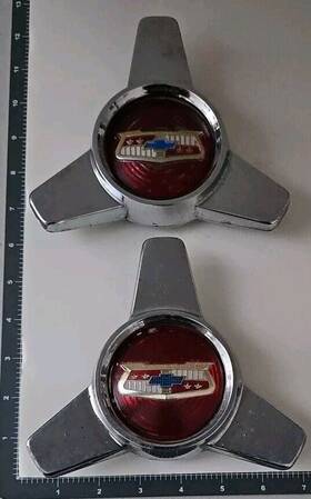 3750385 Chevrolet Pair Of 1957-58 Chevy Three Bar Hubcap Wheel Cover Spinners #3750385