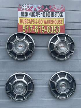 3878318 Chevrolet 1966 -69 Corvair Hubcaps Set 4 13 Inch Used Retro Stainless Rare Nice