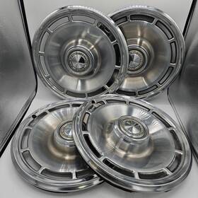 570-03045 Chevrolet 4x 1971-73 Camaro Chevelle Nova 14 Inch Hubcaps / Wheel Covers 10-slot