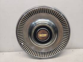 570-03052 Chevrolet 1973 Caprice Wheel Cover - 15 Inch / Aluminum Single