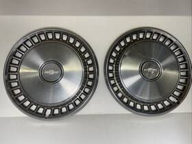 570-03090 Chevrolet 2 Wheel Cover Hub Cap Impala Fits 78-79 15 Inch