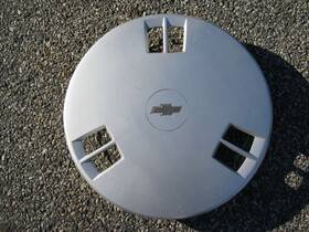 94437093 Chevrolet One Genuine 1987 1988 Chevy Spectrum Turbo 14 Inch Hubcap Wheel Cover