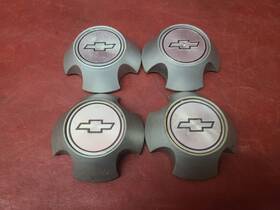 94474935 Chevrolet 1989-1992 Chevy Geo Spectrum Center Cap Hubcap Silver Set