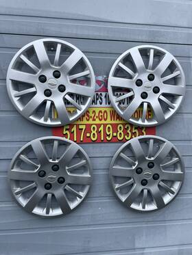 9596589 Chevrolet 2009 2010 Colbalt Original Mint 15 Inch Hubcaps Set 4 Used Gold Bowtie