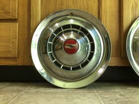 14-rib Chevrolet Ct54wc 1 Used Oem 1954 Chevy 150 210 Belair 15 Inch Red Center Hubcap Wheel Cover