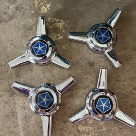 2534775 Chrysler 3 Prong Screw On Spinners Set Of 4