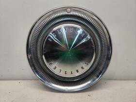 570-00349 Chrysler 1969-73 Newport Wheel Cover - 15 Inch / Small Dings