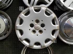 570-08002a Chrysler Wheel Cover Hubcap 15 Inch Fits 01-03 Voyager