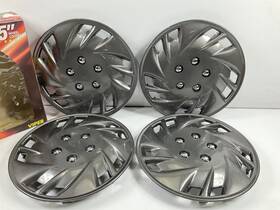 82502-d Custom Accessories Cosmetic Damage Some Scratches - Ca Universal 82502 15 Inch Wheel Covers Set Of 4