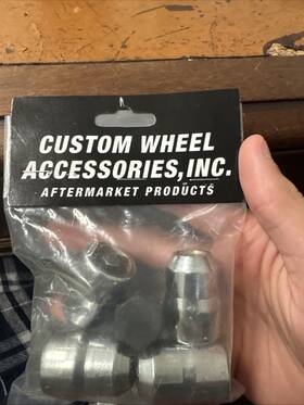 14mm1.50 Cwha Ince 1058s Custom Wheel Accessories Inc 0.86 Inch Long Bolt