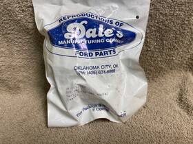 A-1130-as1928-29 Dales Manufacturing Co. A-1130-as Ford Model A Early 1928 Style Hub Cap Made In Usa Logo