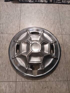 40315-h5900 Datsun 1976 1977 1978 B210 13 Inch Hubcap Wheel Cover #0a P/n