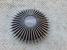 05455x Demco Turbine Center Cap 1 Late 1980s Early 1990s P#05455x