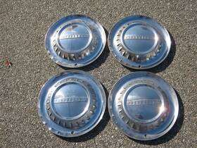 1533285 Dodge Factory 1953 Coronet Meadowbrook 15 Inch Vented Hubcaps Wheel Covers