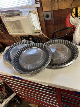 1940331 Dodge 1960 Era 15 Inch Wheel Covers Hub Caps 3 Pcs. Used