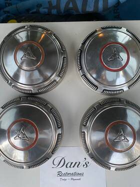 238790 Dodge Red Line 9 Inch Dog Dish Hub Caps