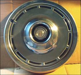 3699273 Dodge Oem Original 14 Inch Wheel Cover Hubcap Fits 1976-1977 Charger Aspen