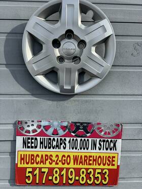 431636 Dodge 2011-13 Caravan Journey 16 Inch Oem 1 Used Silver Bolt On Hubcap P/n