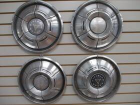 570-355 Dodge 1970 1971 Charger Dart Passenger Car Wheel Cover Hubcaps Set 70 71 355