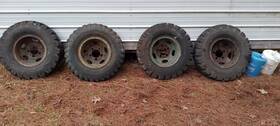 Cc1189383 Dodge Flat Fender Power Wagon M37 Used Set Of Wheels