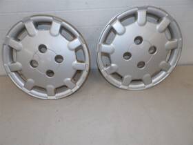 Mb783038 Eagle Vista 1992-1993 1992-1996 Summit Wheel Covers Hub Caps Pair 14 Inch Oem Silver