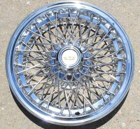 14034427 Factory Gm Oem 1986-1996 Caprice Classic Brougham Spoke Wire 15 Inch Hubcap Old Style
