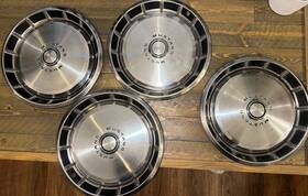2hc7173 Ford 4 Factory Oem Wheel Rim Hub Cap Hubcap 1971 1972 1973 Mustang Car