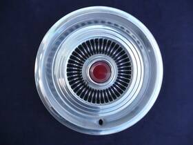 Ford 321135344254 1975-1978 Granada Comet Maverick 14 Inch Hubcaps For60